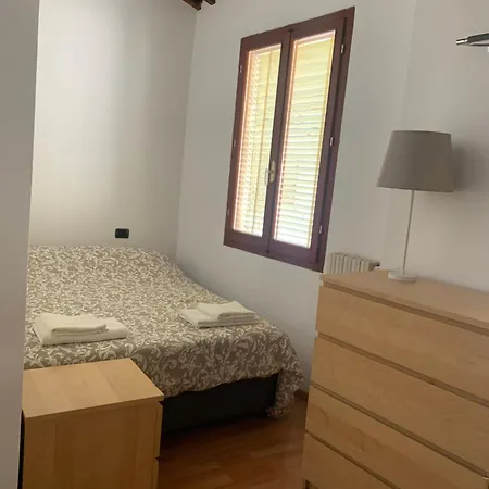 A Due Passi Da Piazza Apartment *