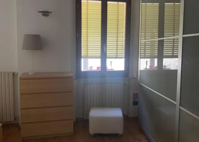 A Due Passi Da Piazza Σιένα